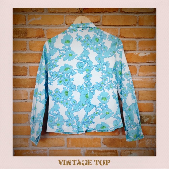 Vintage Top - Picture 2 of 4